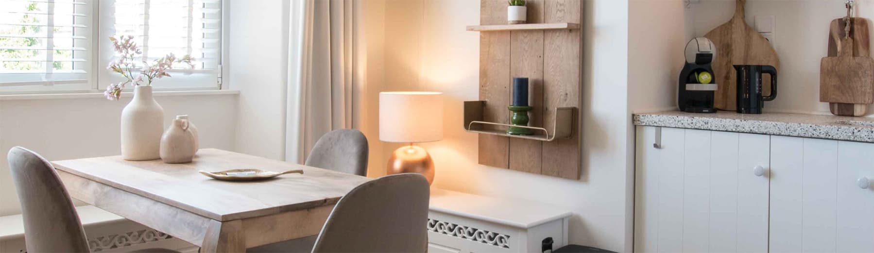 Bela Vida 2 — studio met zithoek